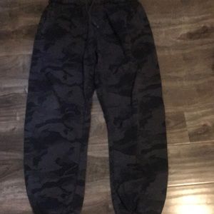 Good Quality  had them for three years it’s good